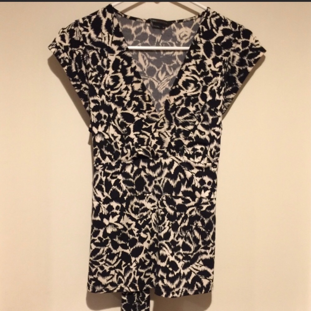 BCBG MAXAZRIA TOP
